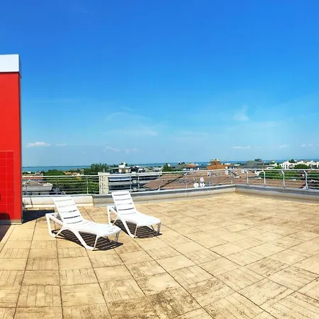 Penthouse Blue Lagoon Apartment